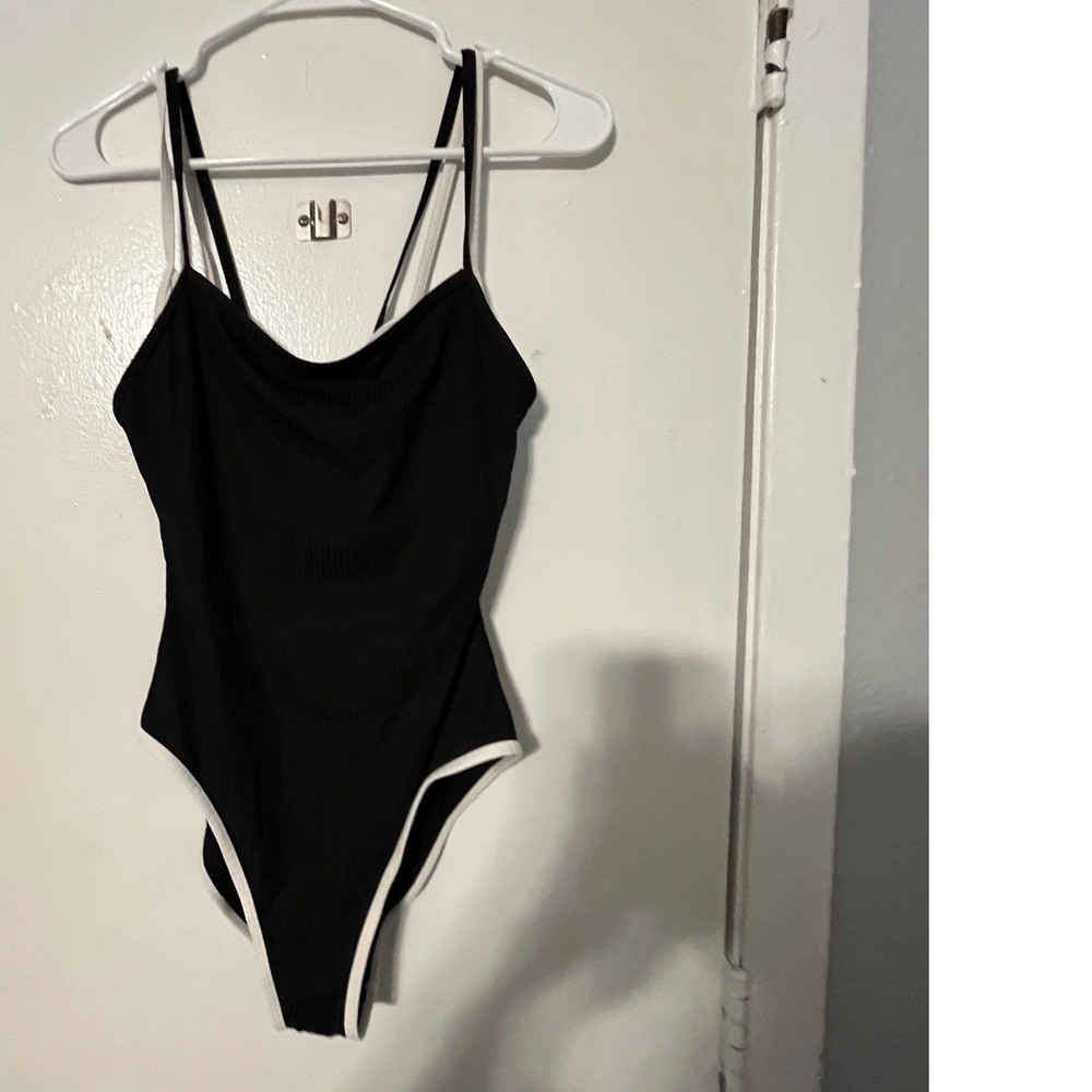 Nautica Womens Black Ribbed One Piece Swimsuit White Trim 8LP004X Size M